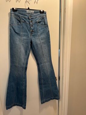 Idyllwind Medium Blue High-Rise Flare Jeans with Button Front